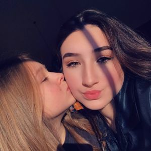 Meet your Posher, Jeena